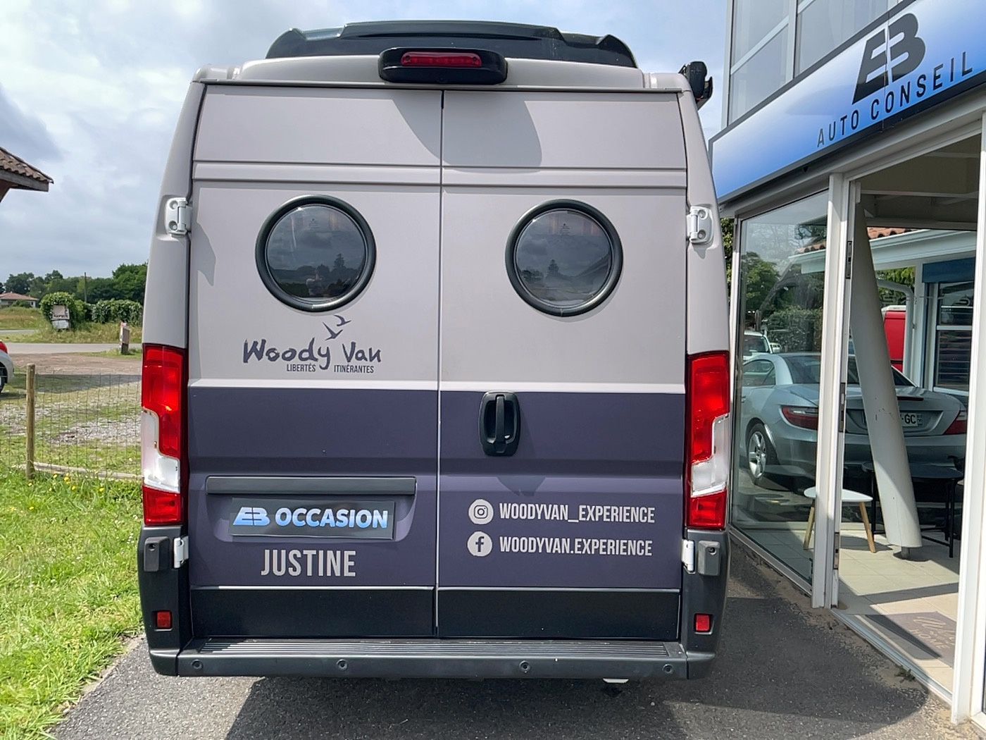 Véhicule d'occasion