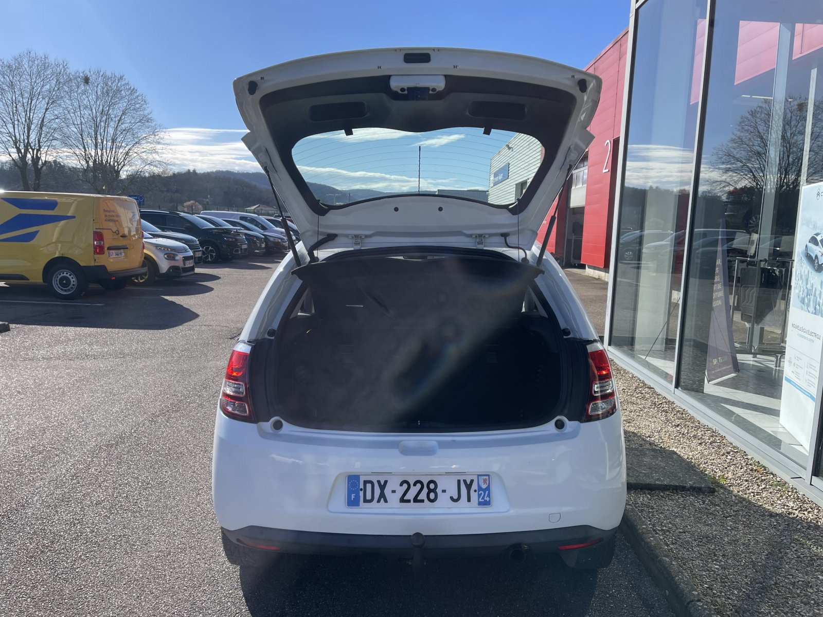 Véhicule d'occasion