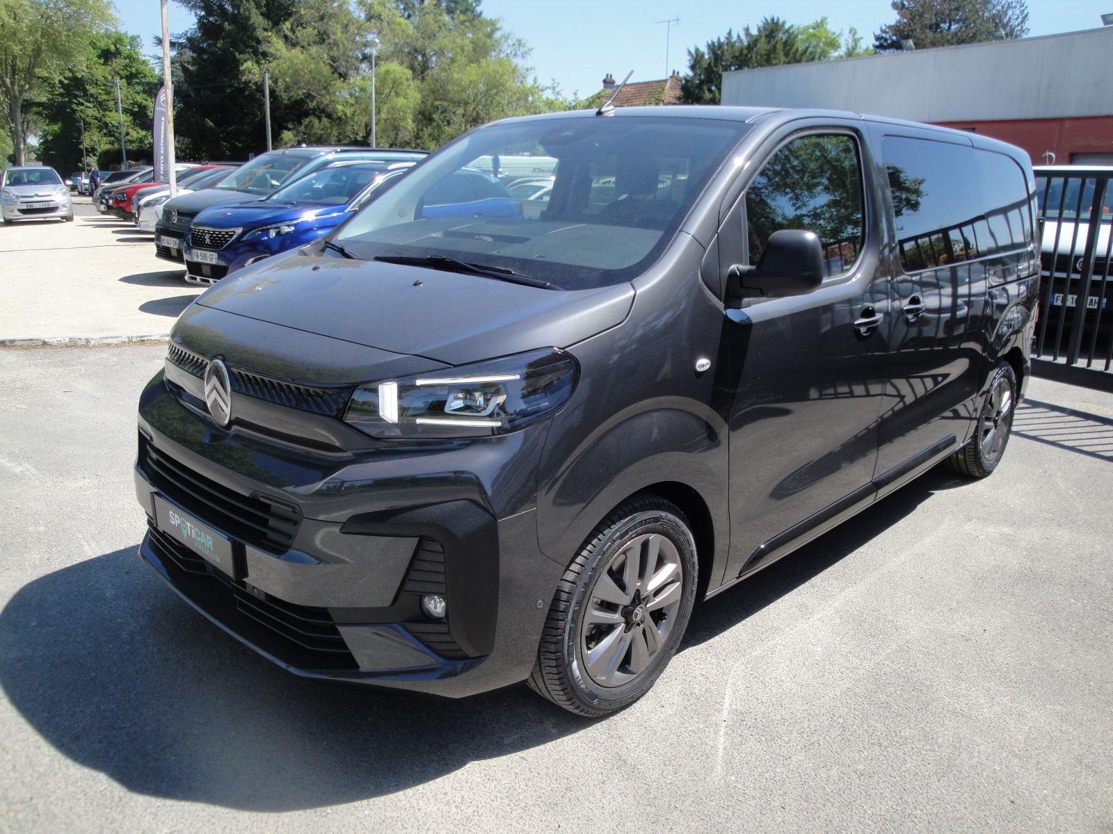 Véhicule d'occasion