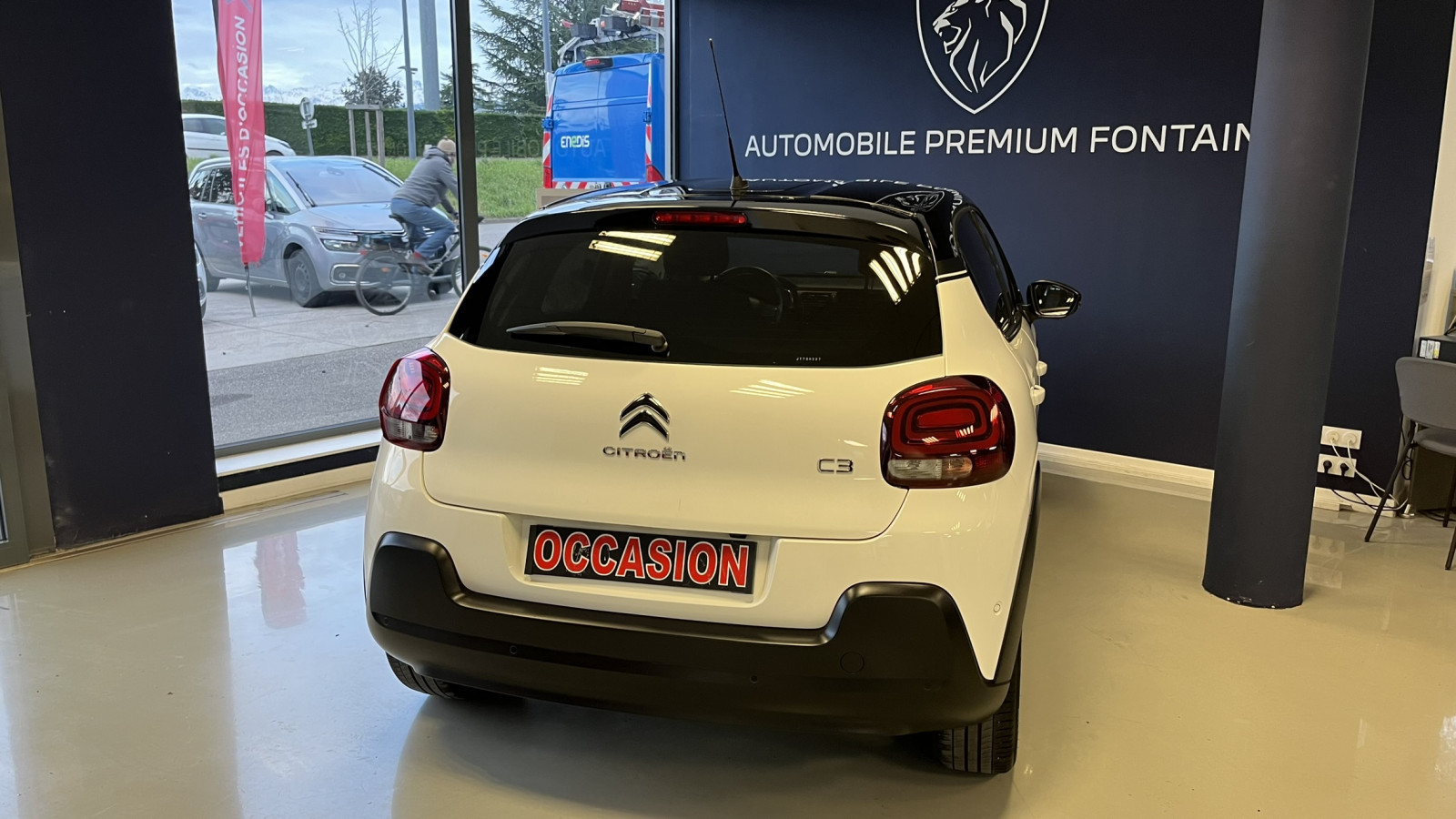 Véhicule d'occasion
