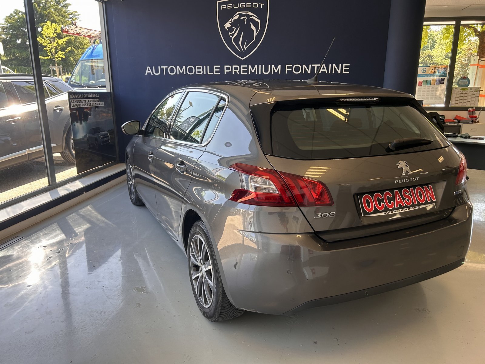 Véhicule d'occasion