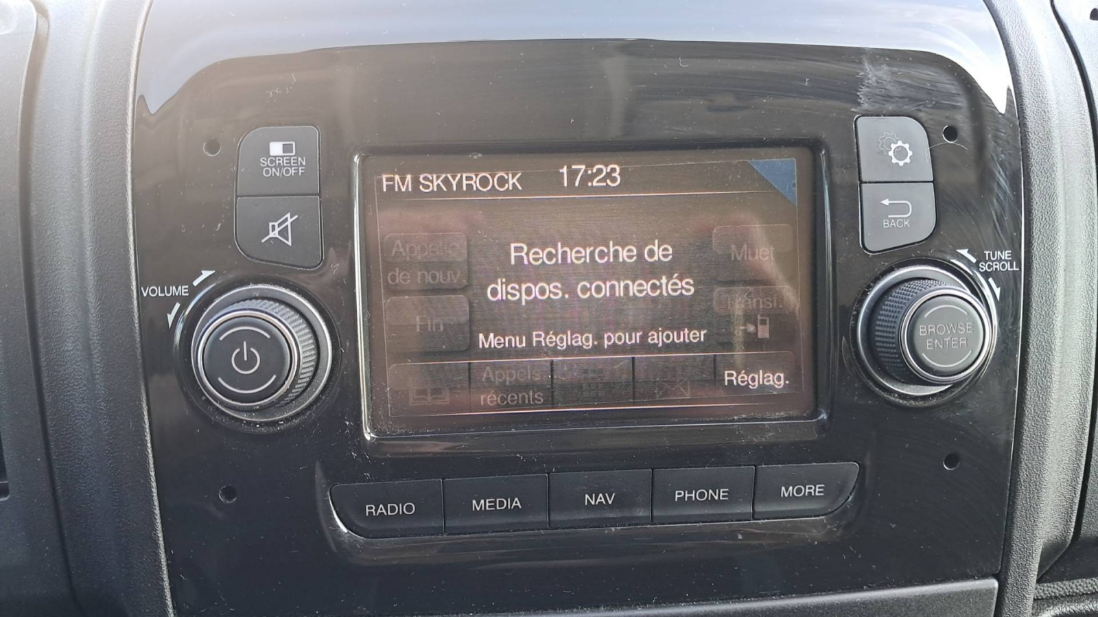 Véhicule d'occasion