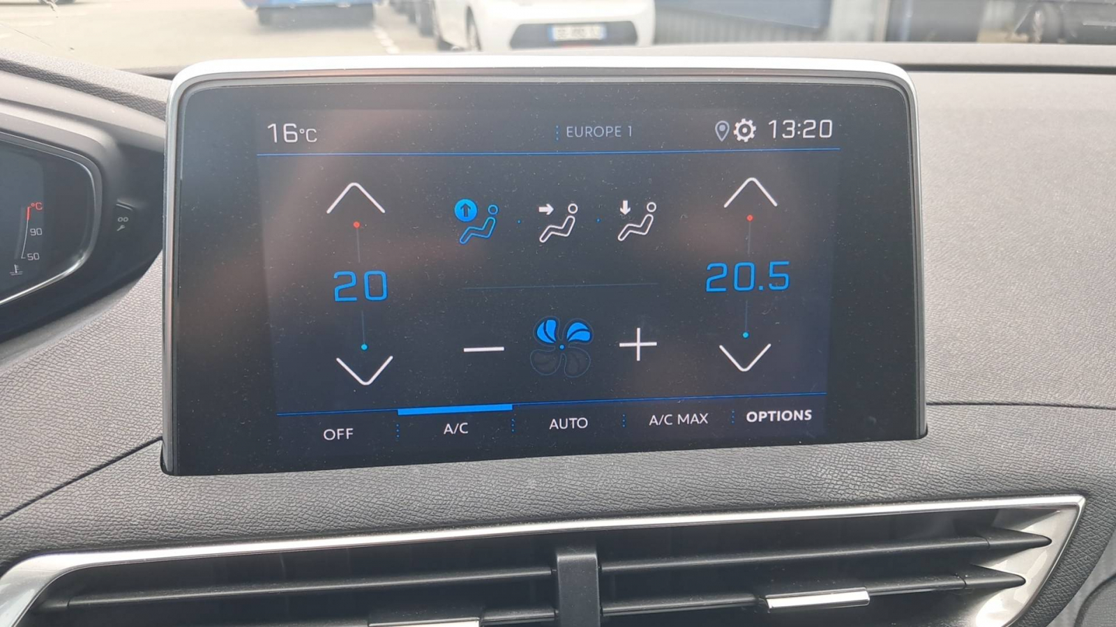Véhicule d'occasion